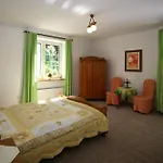 Couette-café Mamry 3*