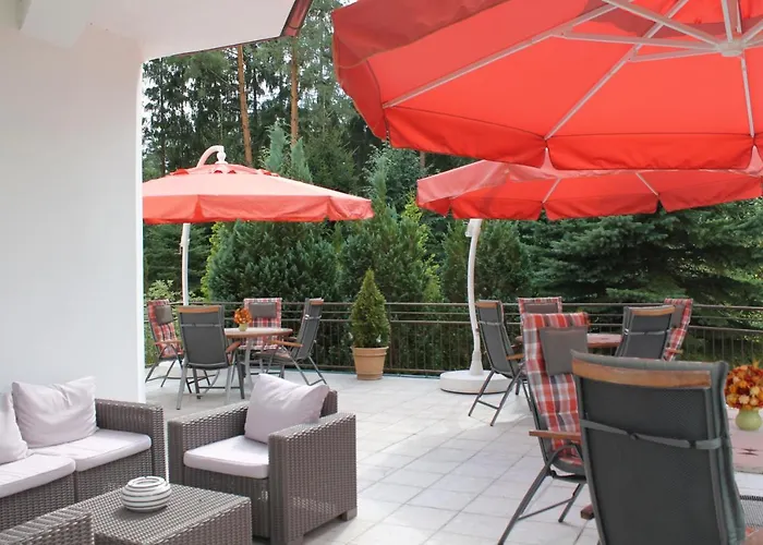 Mamry Bed & Breakfast 3*