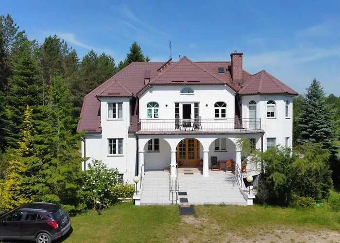 Mamry Bed & Breakfast 3*