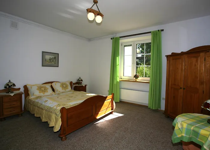 Mamry Bed & Breakfast 3*