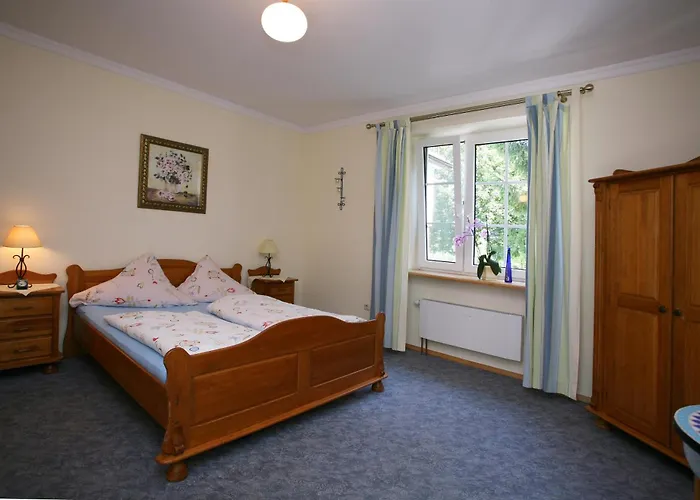 Mamry Bed & Breakfast 3*